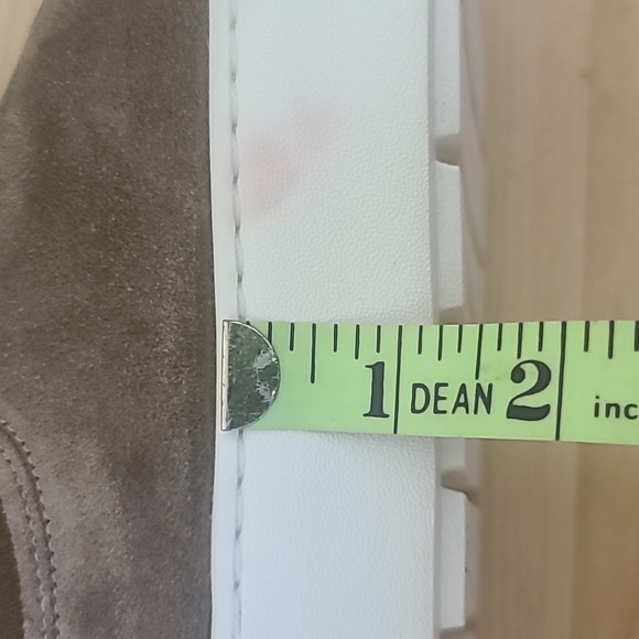 VINCE (NEW) Warren Chelsea Slip-on Platform Suede Boots, Size EU 36.5/ US6.5 - Picture 10 of 10